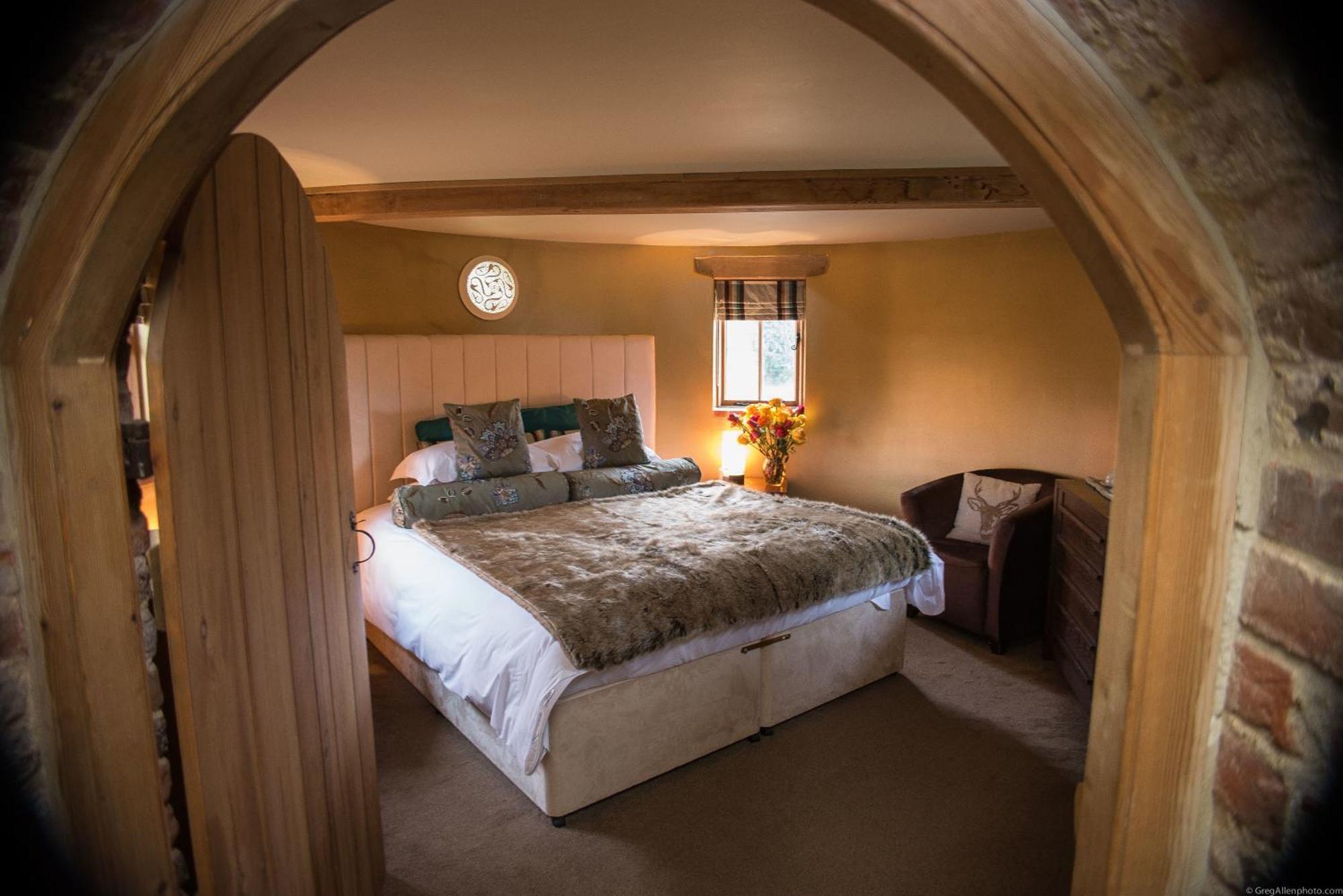 Frasers Egerton  Room photo
